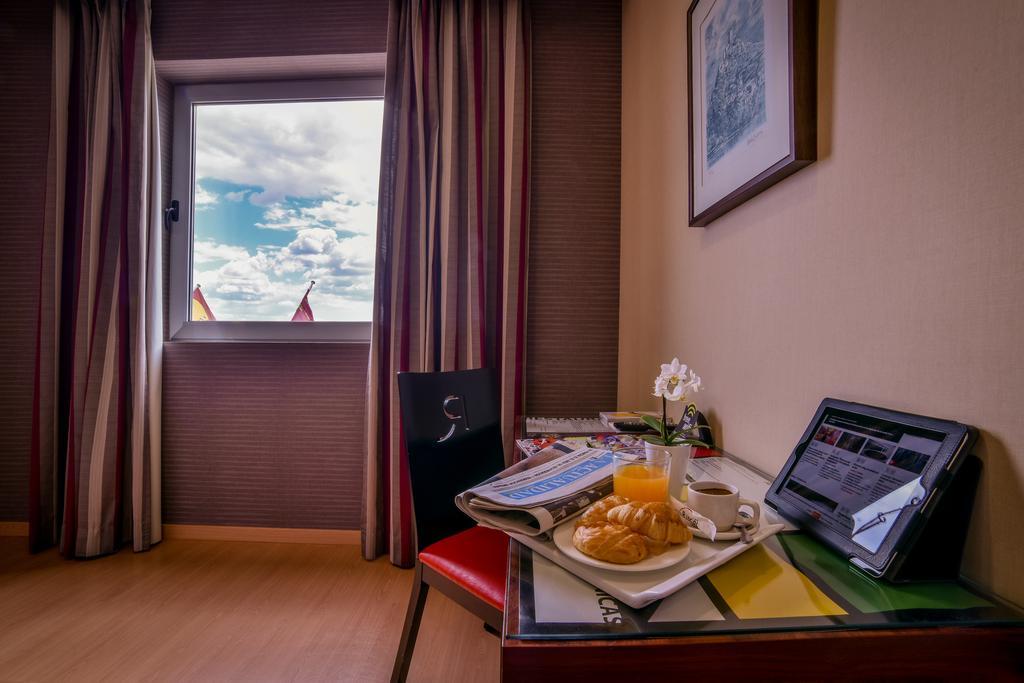 Sercotel Riscal Puerto Lumbreras Εξωτερικό φωτογραφία